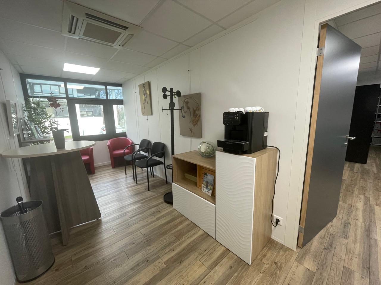Bureau Nantes 151m² Location bureau Nantes Loire-Atlantique OLBUR2528757 9